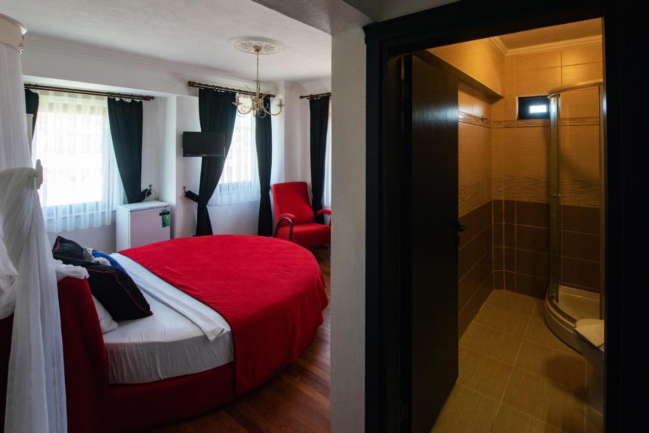 בוזקאדה Ebruli Hotel מראה חיצוני תמונה
